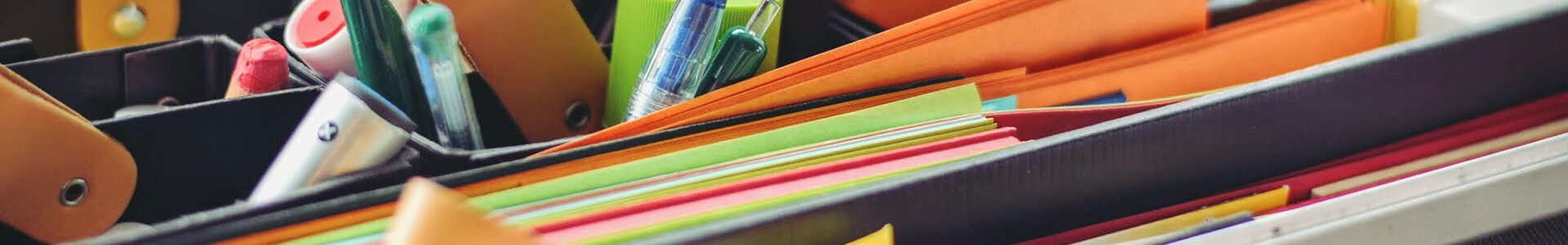 Portada página material de oficina